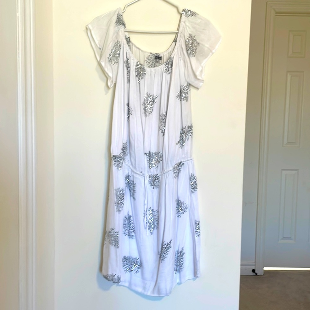 NWT Off the shoulder white summer dress